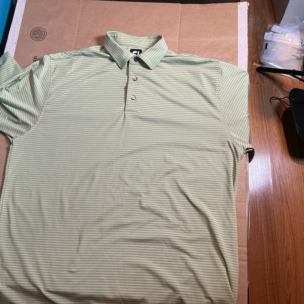 Foot Joy Polo Size XL/shackamaxon Country Club Logo On Left Sleeve